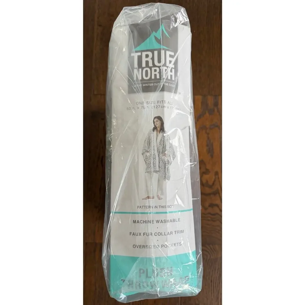 NEW! True North Plush Wearable Throw Wrap Gray